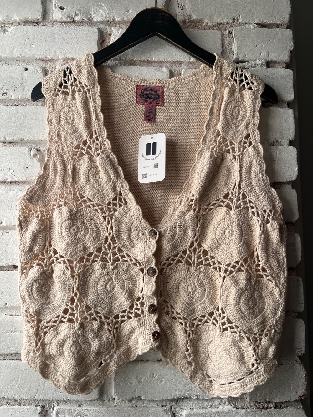 Vintage v neck Crochet Button-Front Vest in Cream